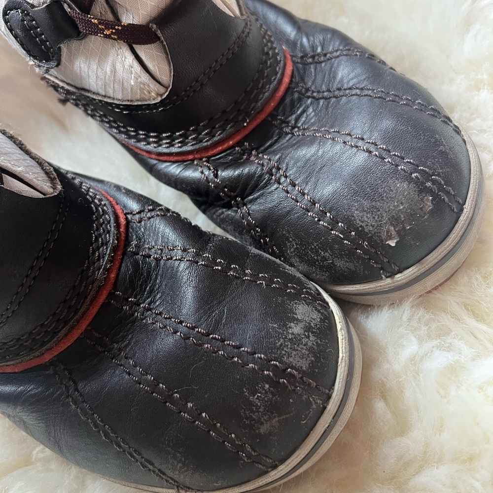 Sold - LL Bean Mid Rise Snow Boot 7 - Picture 5 of 8